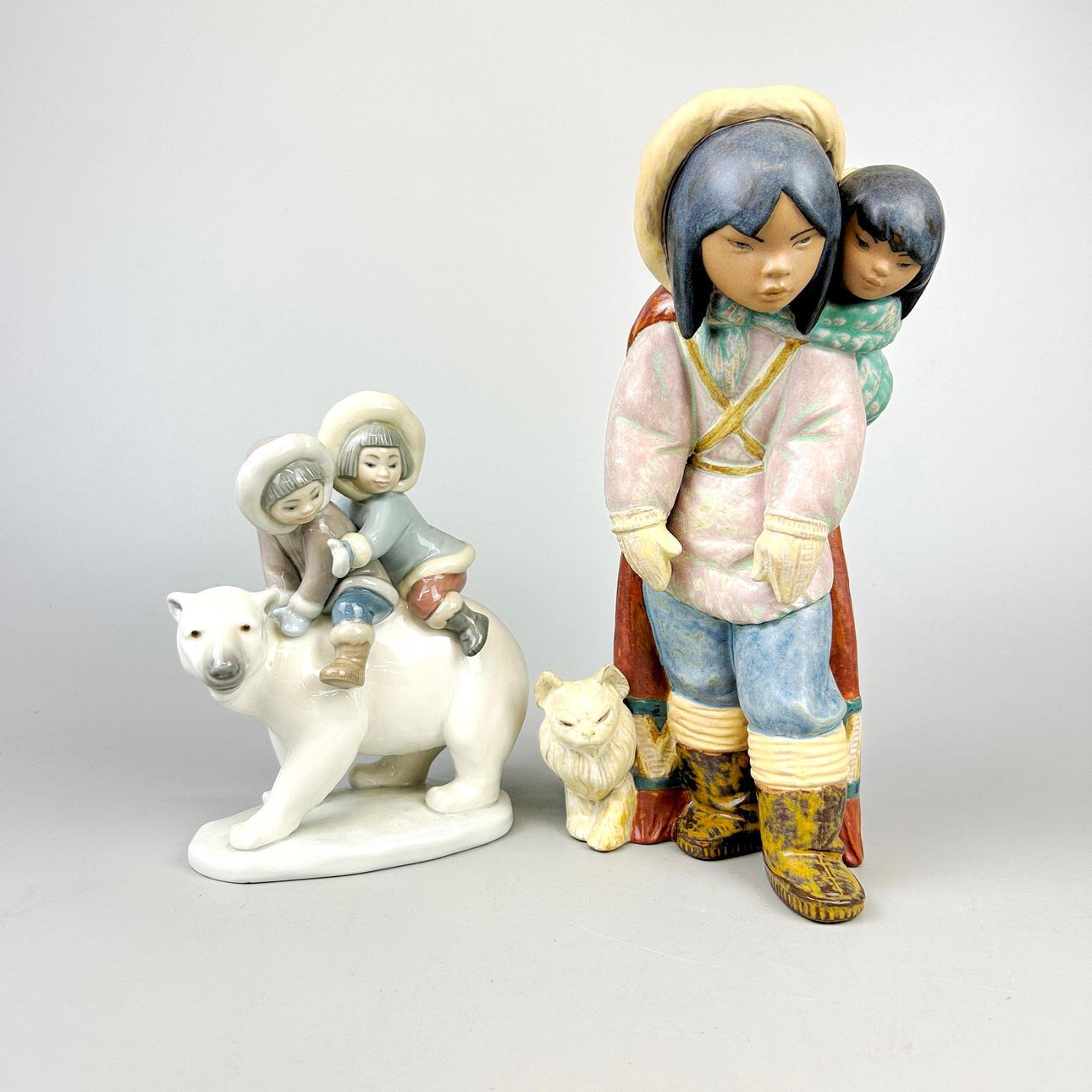 DOS FIGURAS DE LLADRO.