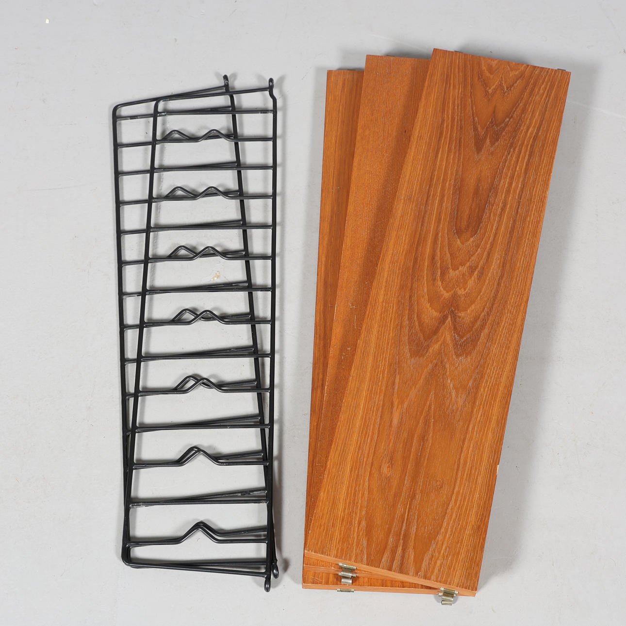 ESTANTE STRING, 3 estantes.