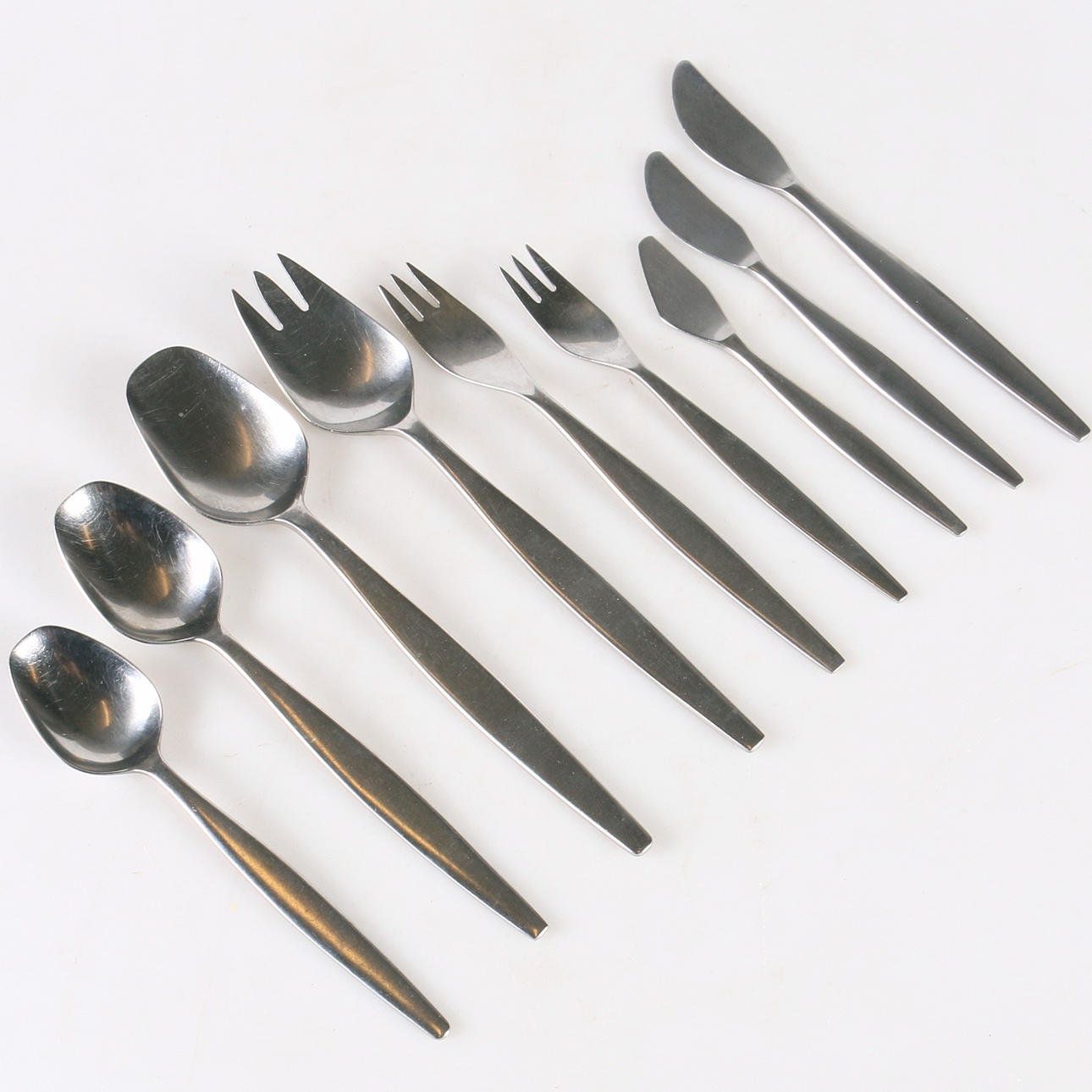 BESTICKSUPPSÄTTNING, 46 delar, "Focus Steel", Folke Arström, Gense, 1900-talets andra hälft.