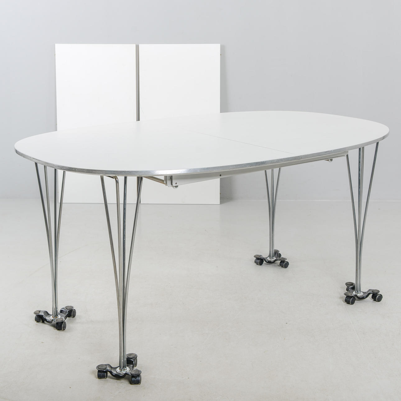BRUNO MATHSSON & PIET HEIN. Table, “Superellips”, Fritz Hansen, Denmark, dated 1987.