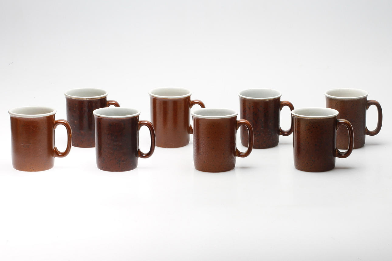 MUGGAR, 8 st, keramik, "Coq", Stig Lindberg, Gustavsberg.