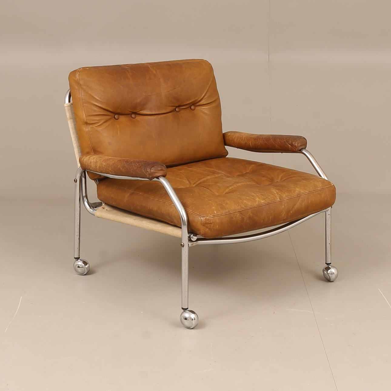 FÅTÖLJ, krom och läder, 1900-tal.