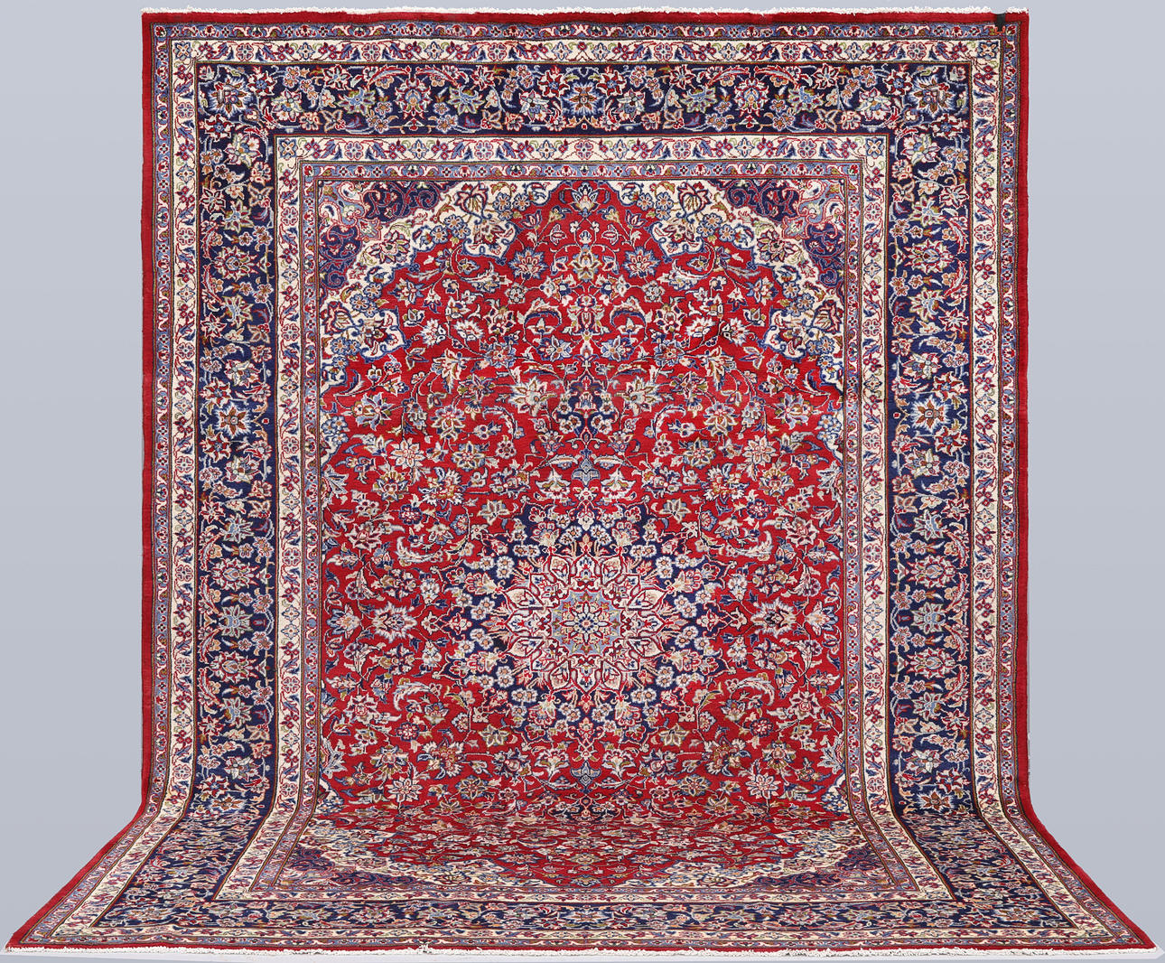 CARPET. Nadjafabad, 373 x 266 cm.