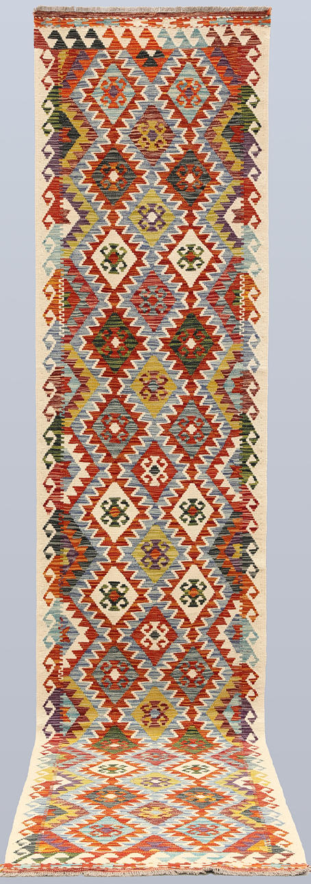 MATTA. Kelim klassisk design gallerimodell, 387 x 82 cm. Mattor ...