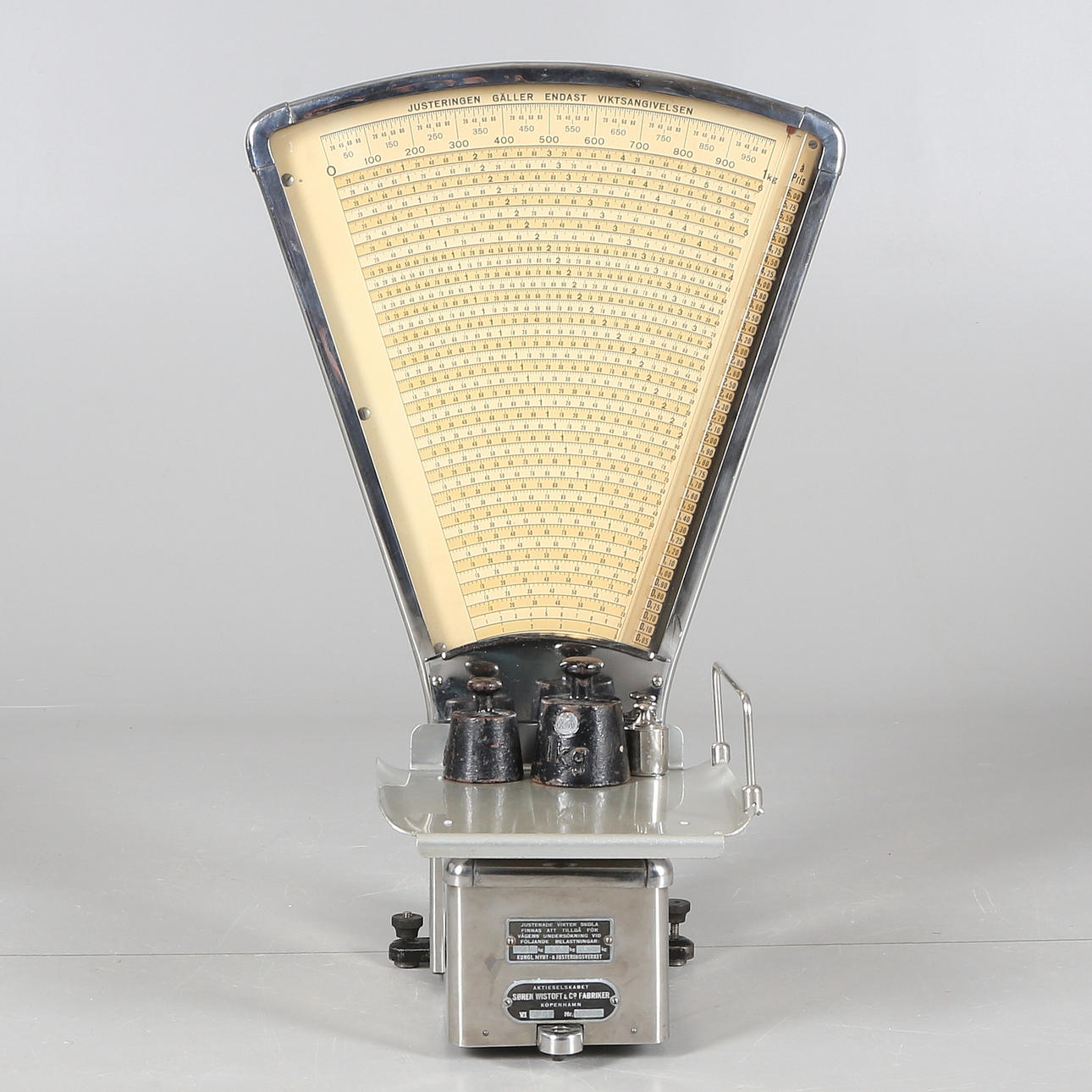 BUTIKSVÅG, rostfritt stål, Søren Wistoft & Co AB,1900-talets mitt.