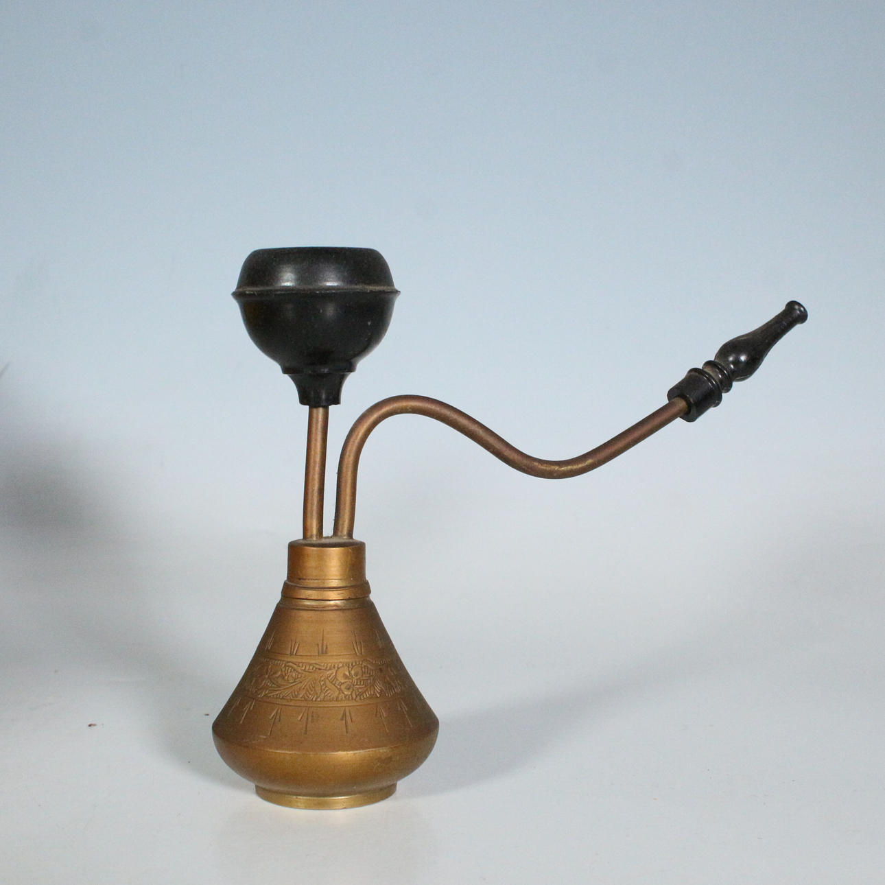 Oriental mini shisha/hookah, brass.