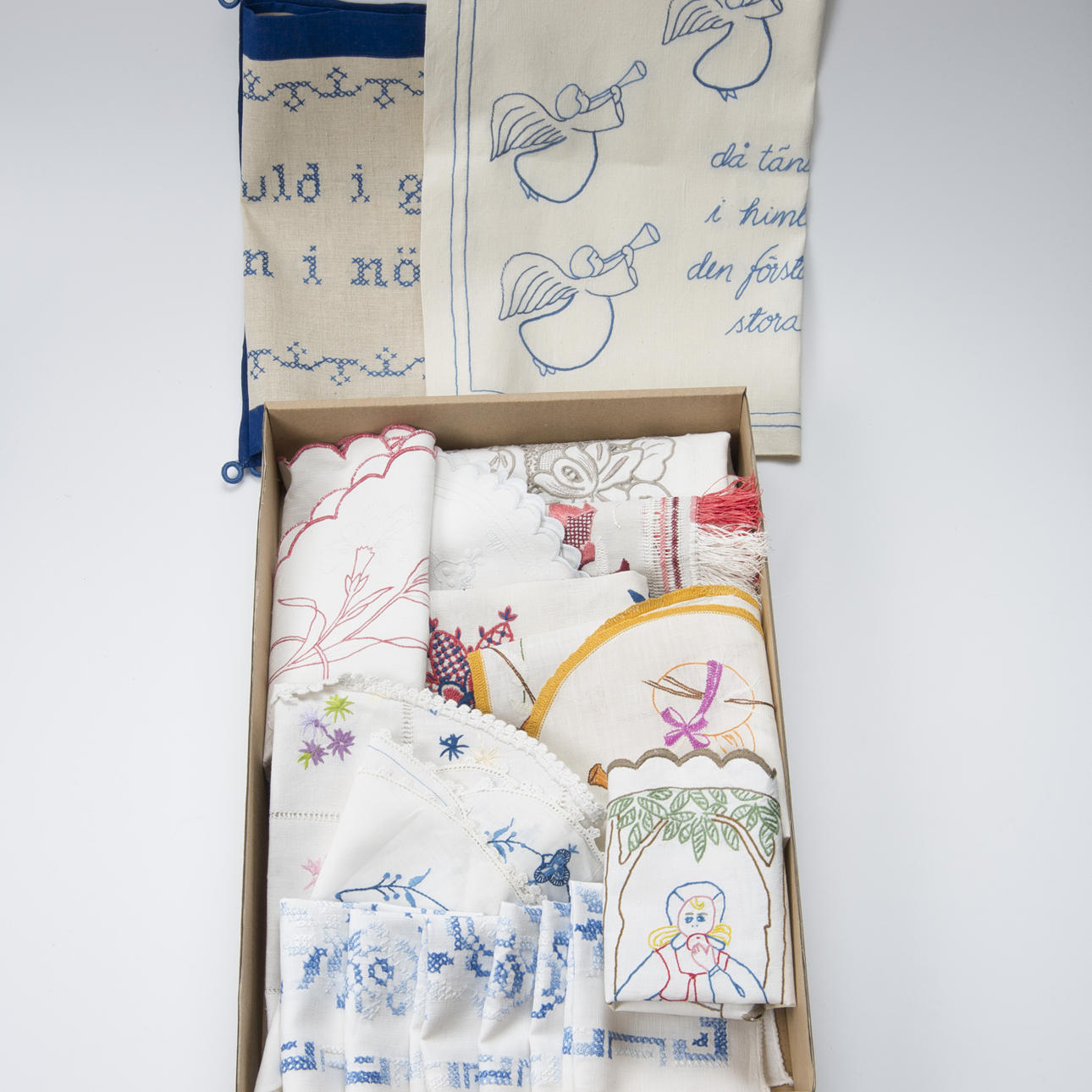 BRODER DUKAR SAMT BONADER.