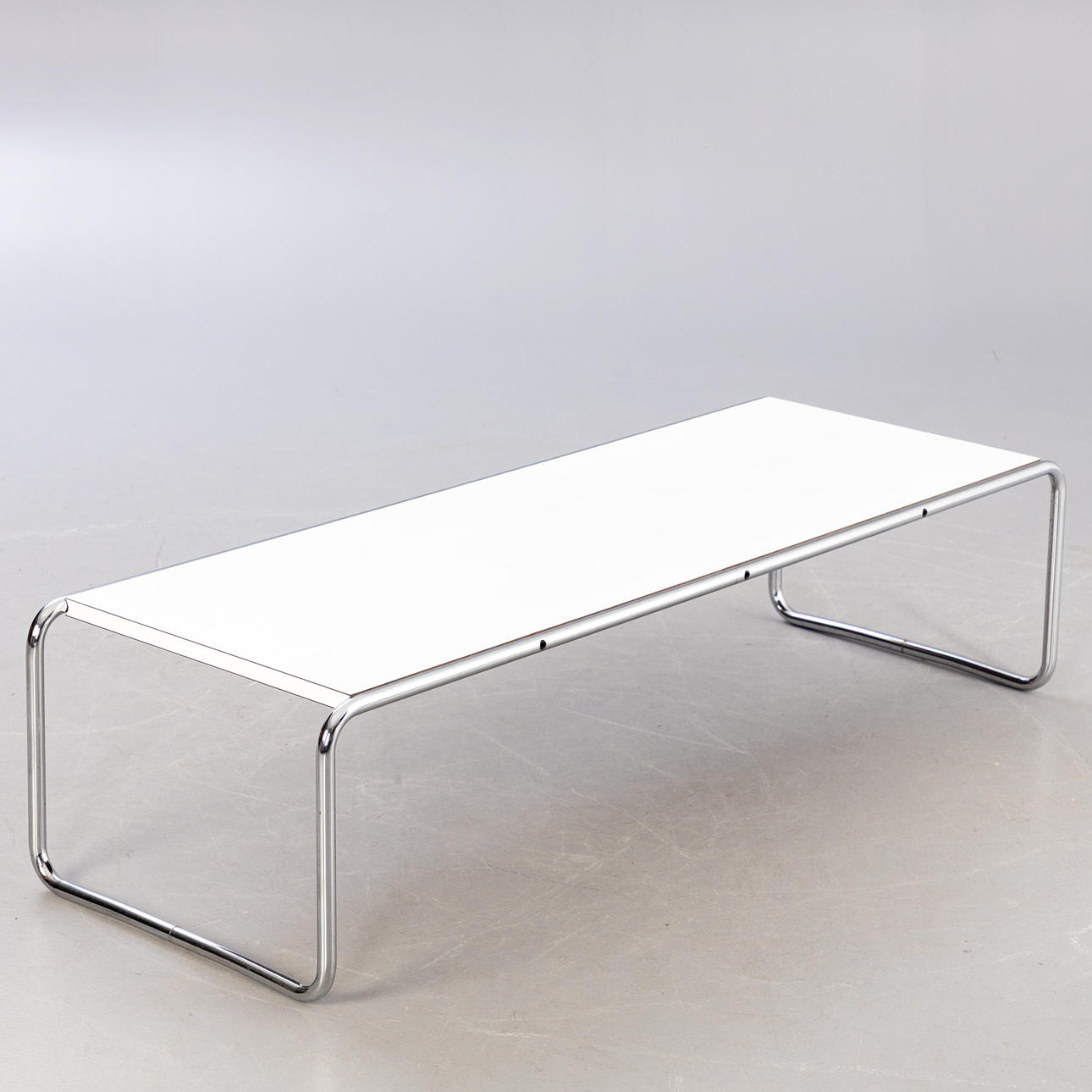 MARCEL BREUER 'Laccio', coffee table B20, Knoll.