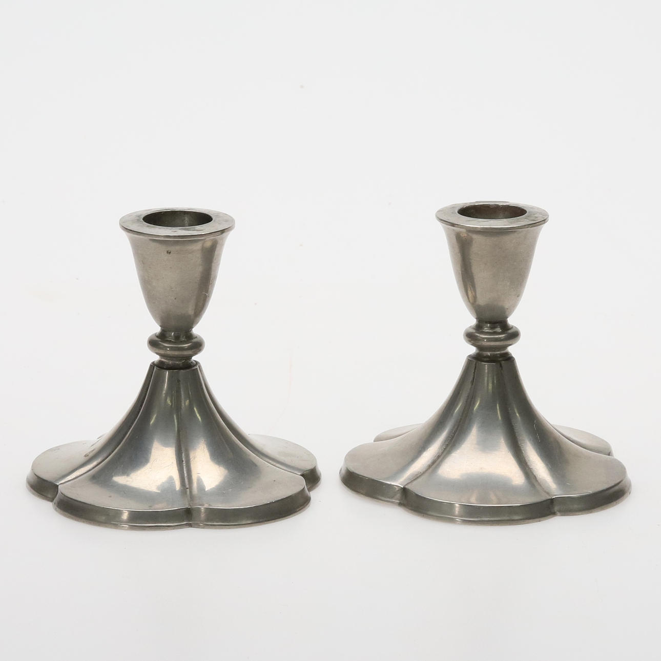 Ljusstakar, ett par, tenn, Just Andersen, Danmark.