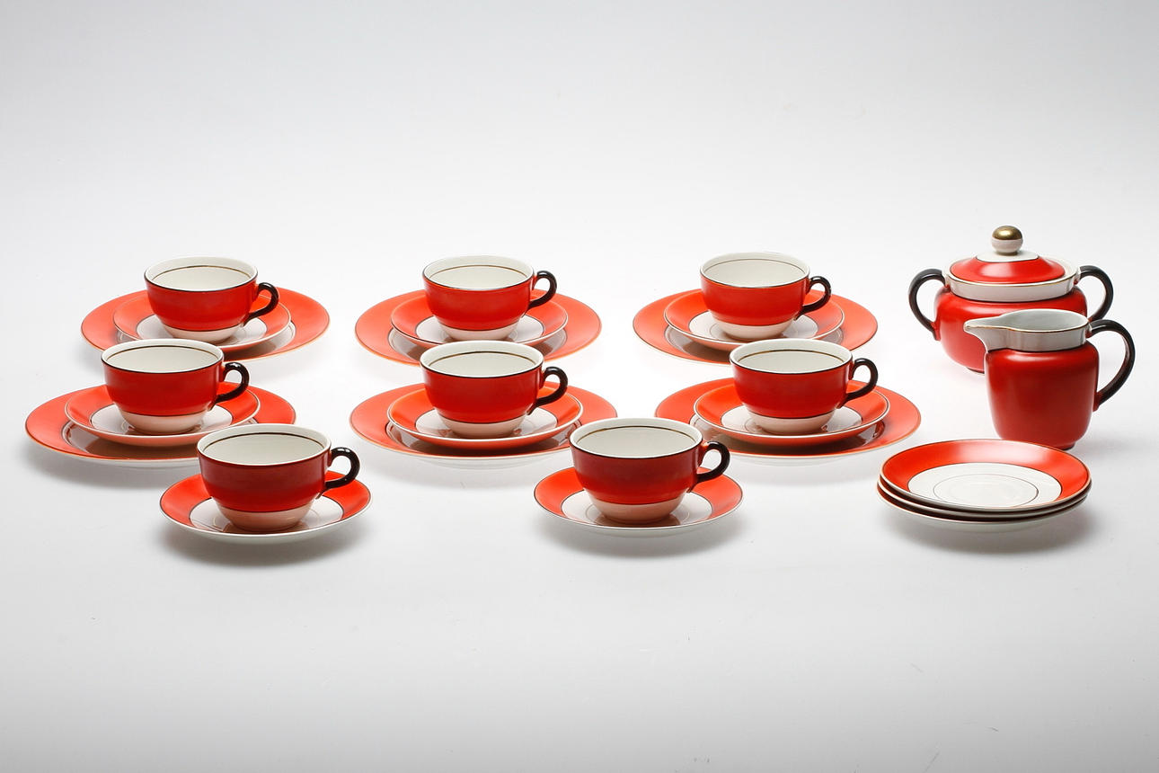 SERVISDELAR, porslin. 19 delar. "Karneval", Helmer Ringström, Upsala Ekeby.