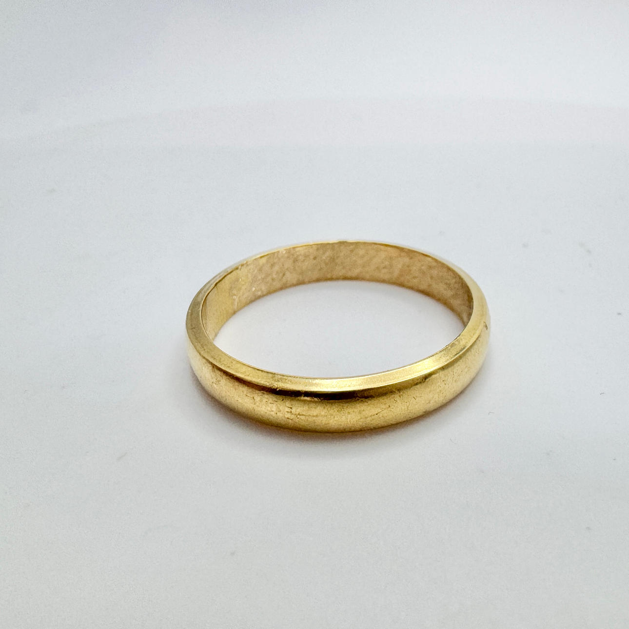 Ring 18k Gold.