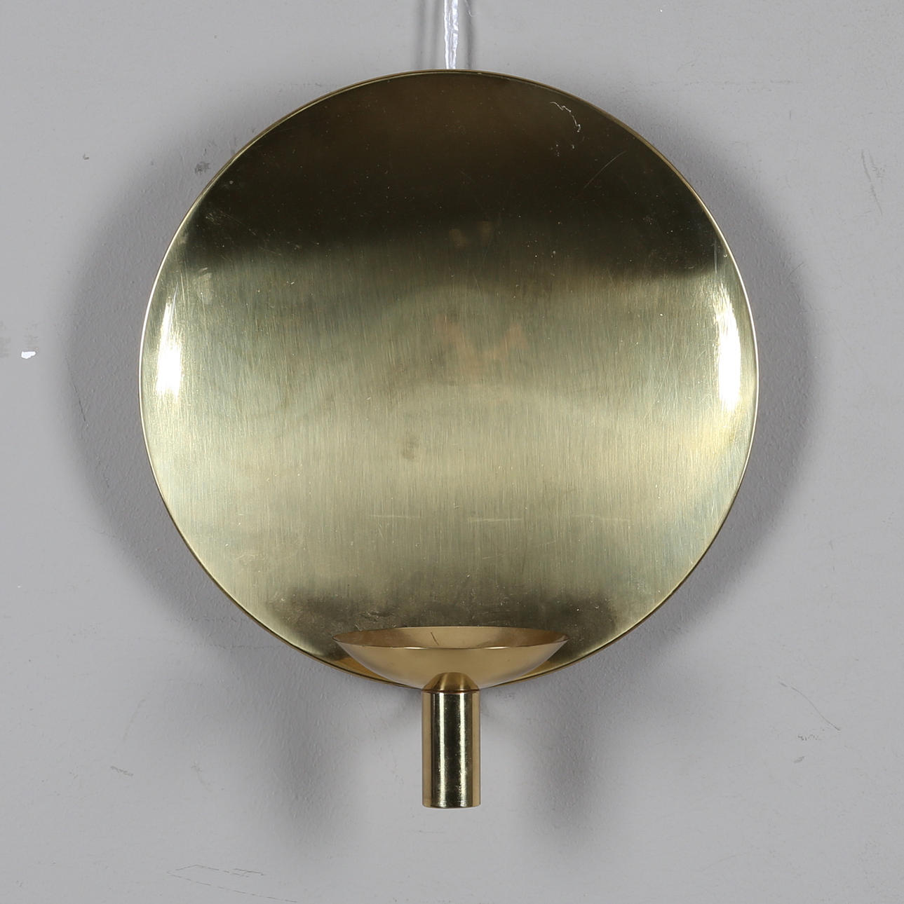 VÄGGLAMPETT, mässing, Kaija Aarikka, Finland 1900-talets slut.