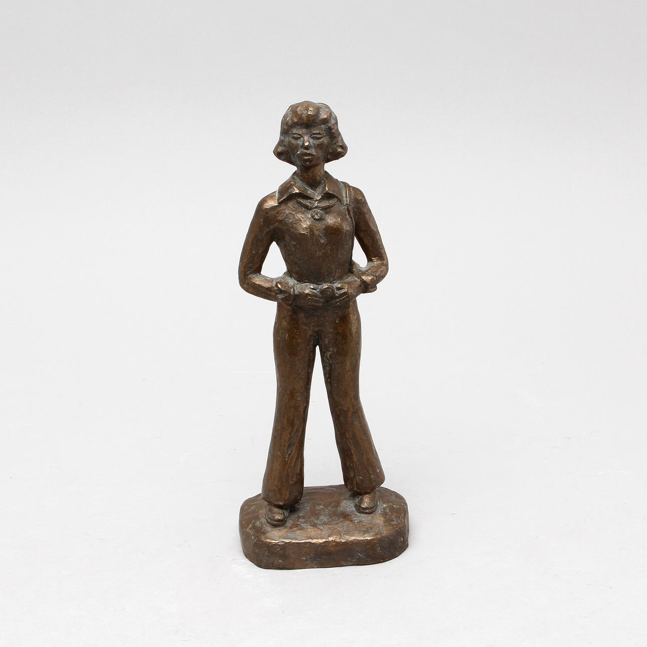 ERIK DEMUTH. Stående kvinna, brons, sign.