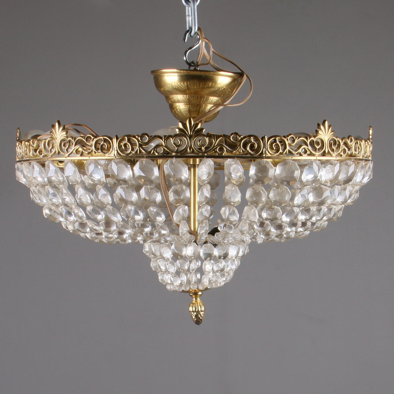 PLAFOND, mässing med prismor, 1900-tal.