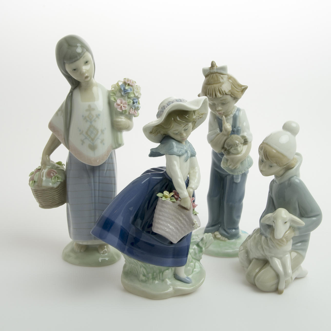 FIGURINER, 4 stycken, Lladro samt Nau.