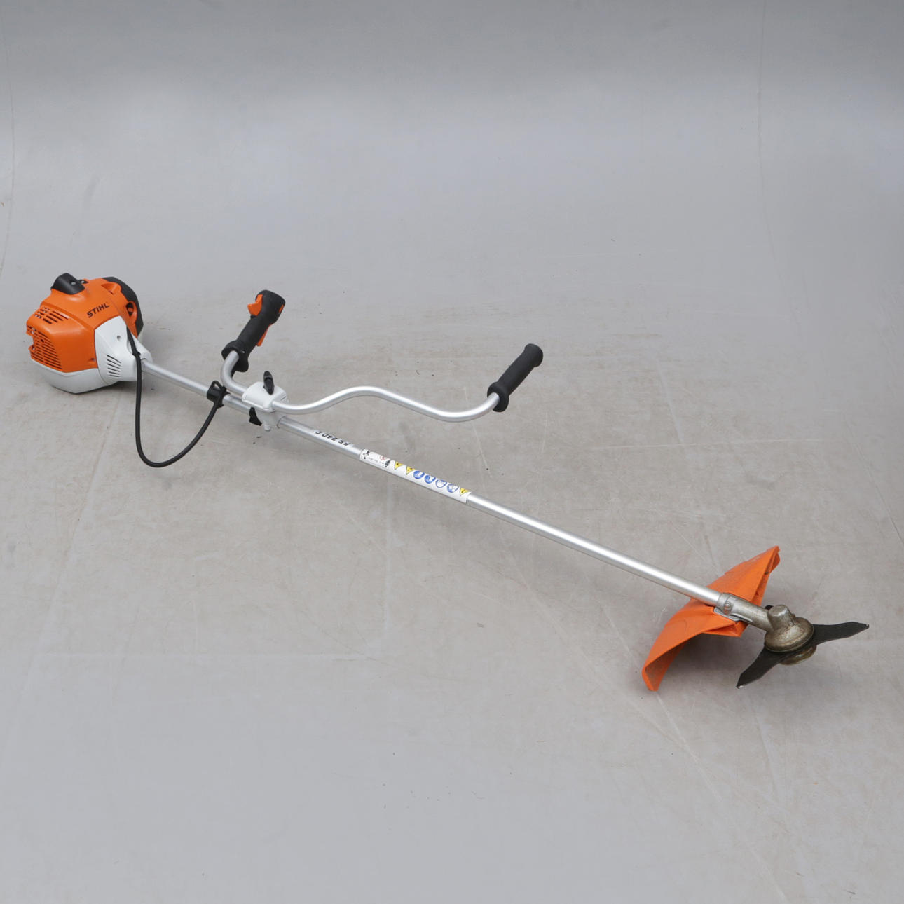 Stihl Fs 240 C brushsaw.