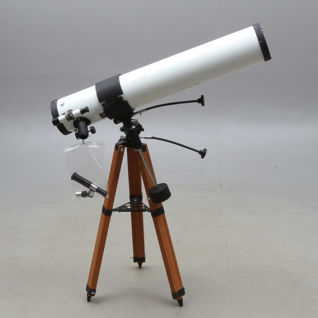 STJÄRNKIKARE, Carton Astronoimical reflector, 1900-talets andra hälf.