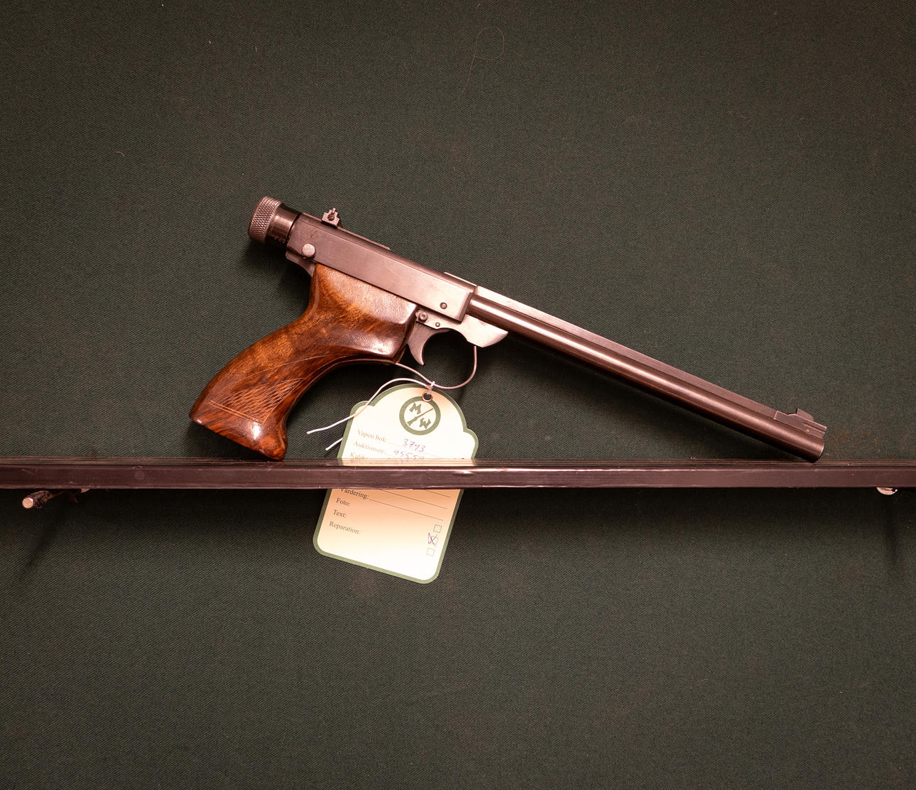 Drulov Kál. 22LR a No. 8293.