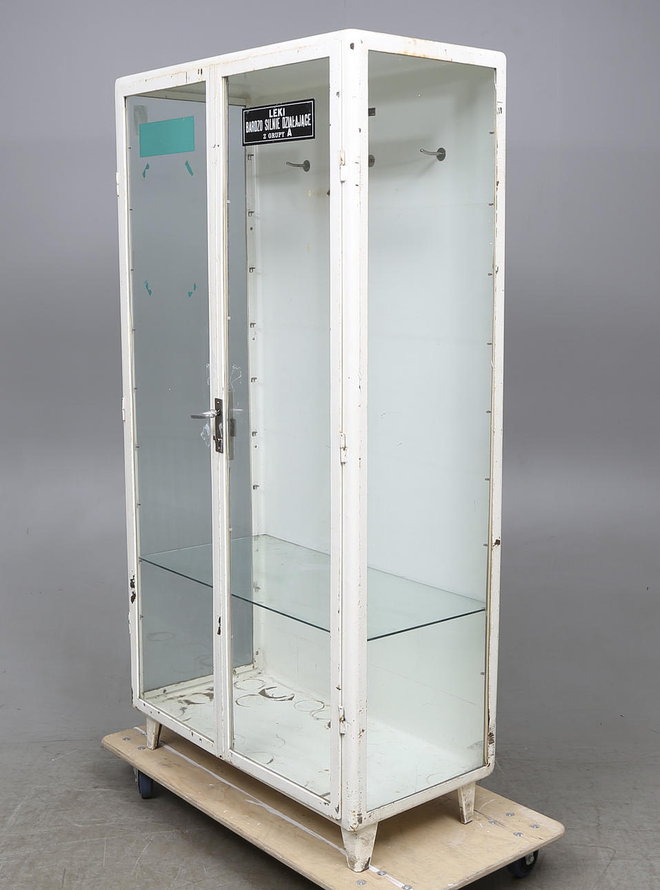 LÄKARSKÅP, 1930-tal.