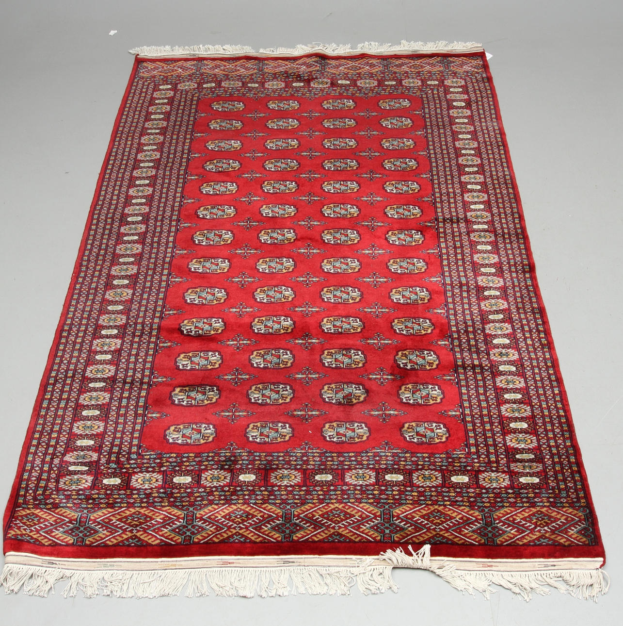 MATTA, orientalisk, ca 232 x 154 cm.