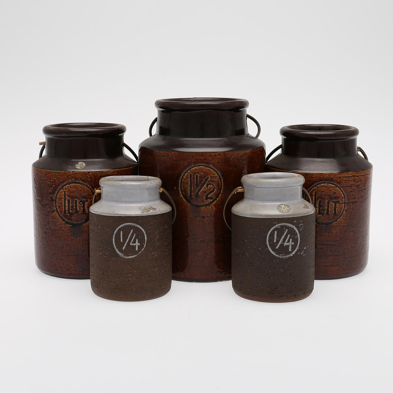 KRUS (5), stengods, Gabriel, 1900-talets andra hälft.