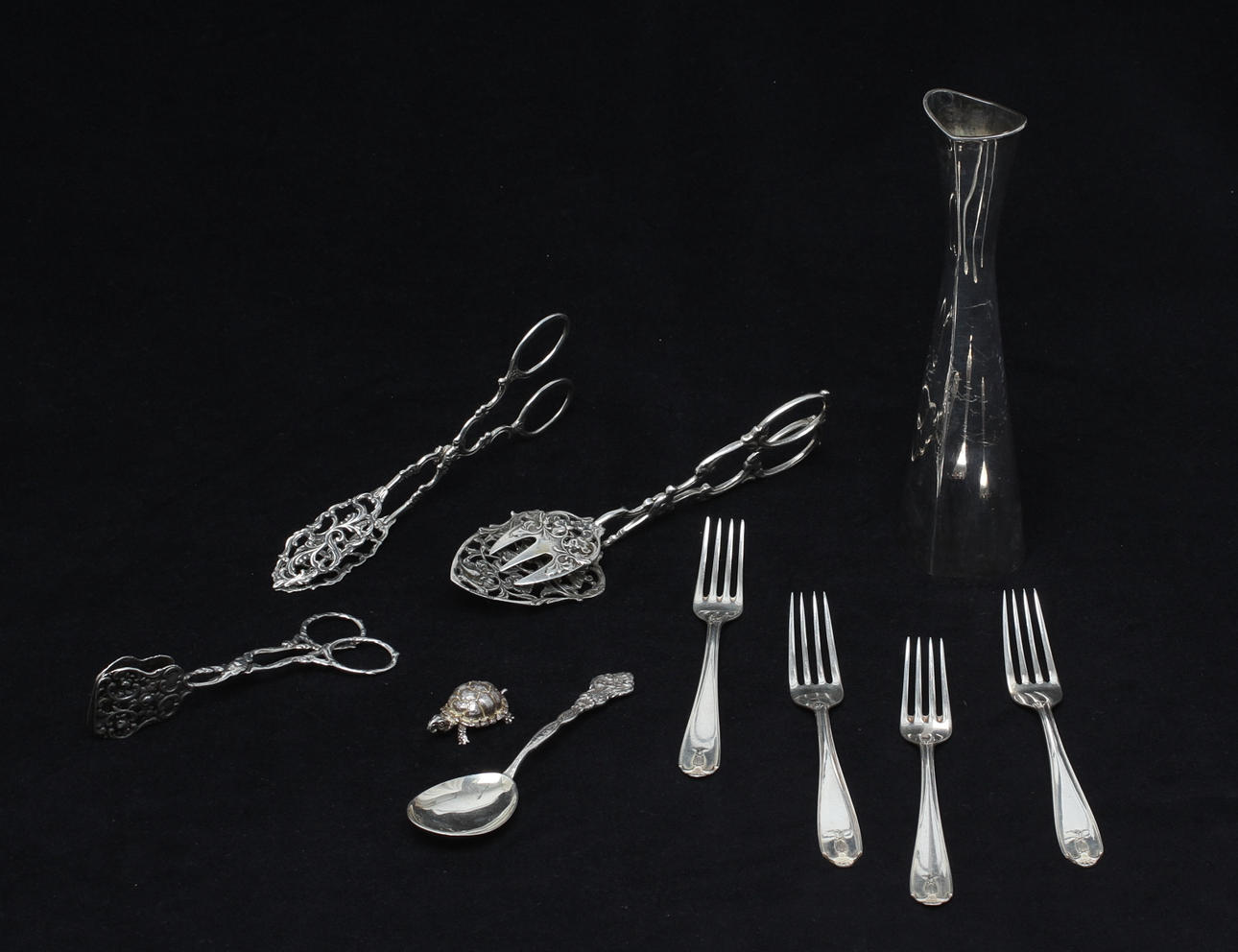 PARTI SILVER, 10 delar, vikt ca 325 g.