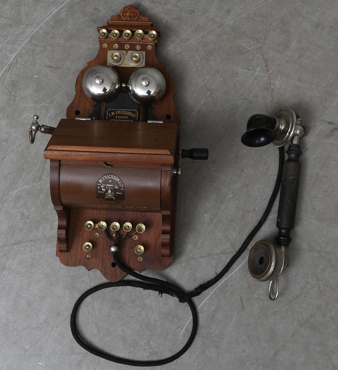VÄGGTELEFON, L.M Ericsson & Co, Stockholm. 1900-talets första hälft.