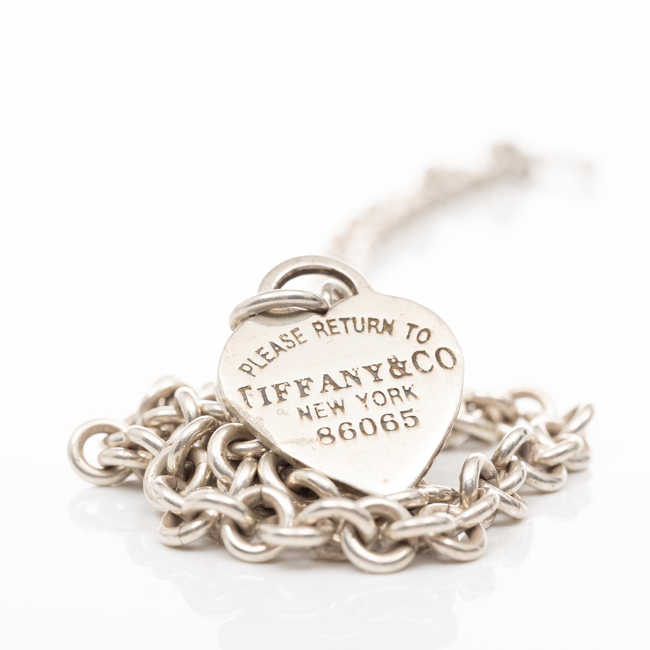 TIFFANY & CO. Collar con colgante, plata.