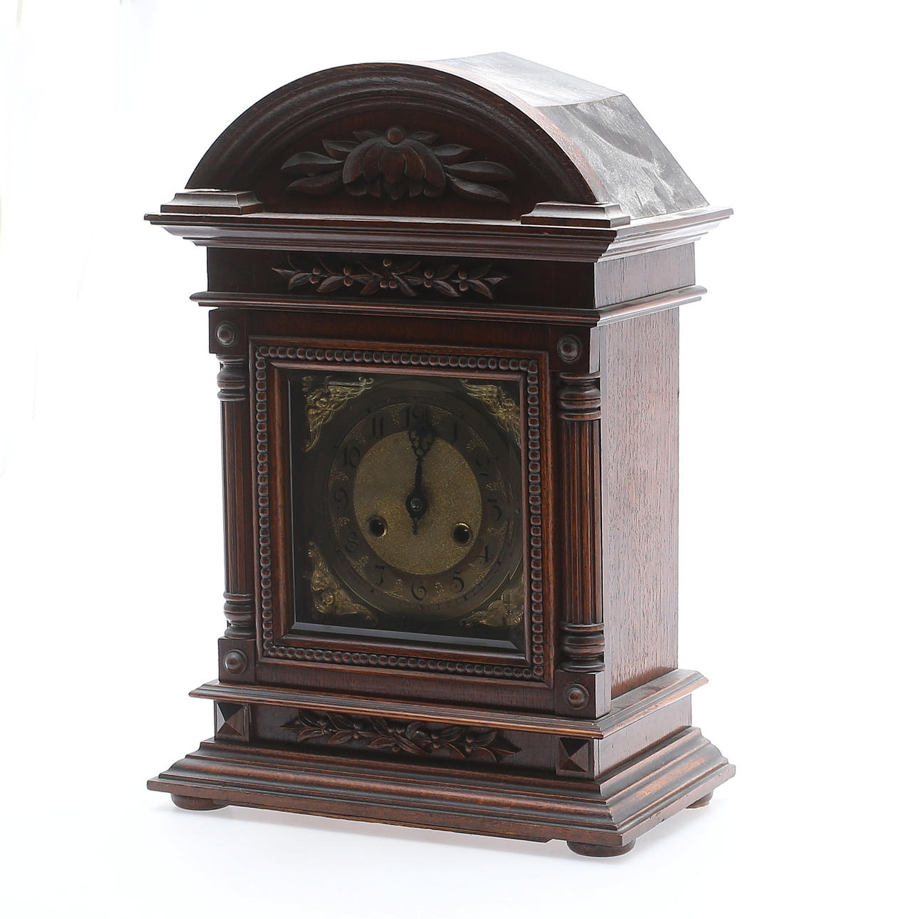 VÄGG/BORDSUR, trä, 1900-talets första hälft.