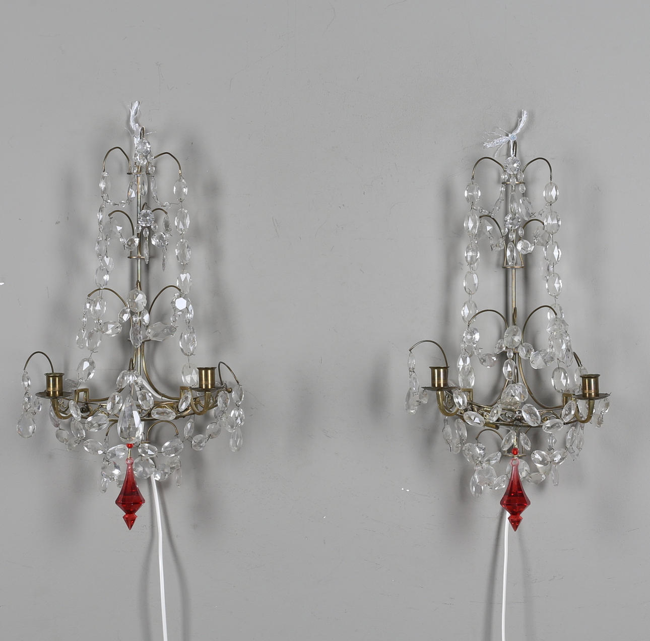 VÄGGLAMPETTER, 1 par, mässing, gustaviansk stil, 1900-talets mitt.