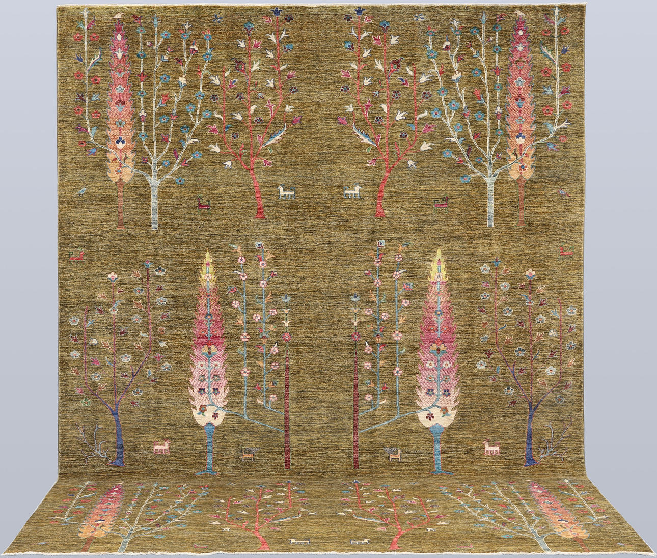 ORIENT CARPET. Figural Zigler design, 330 x 246 cm.