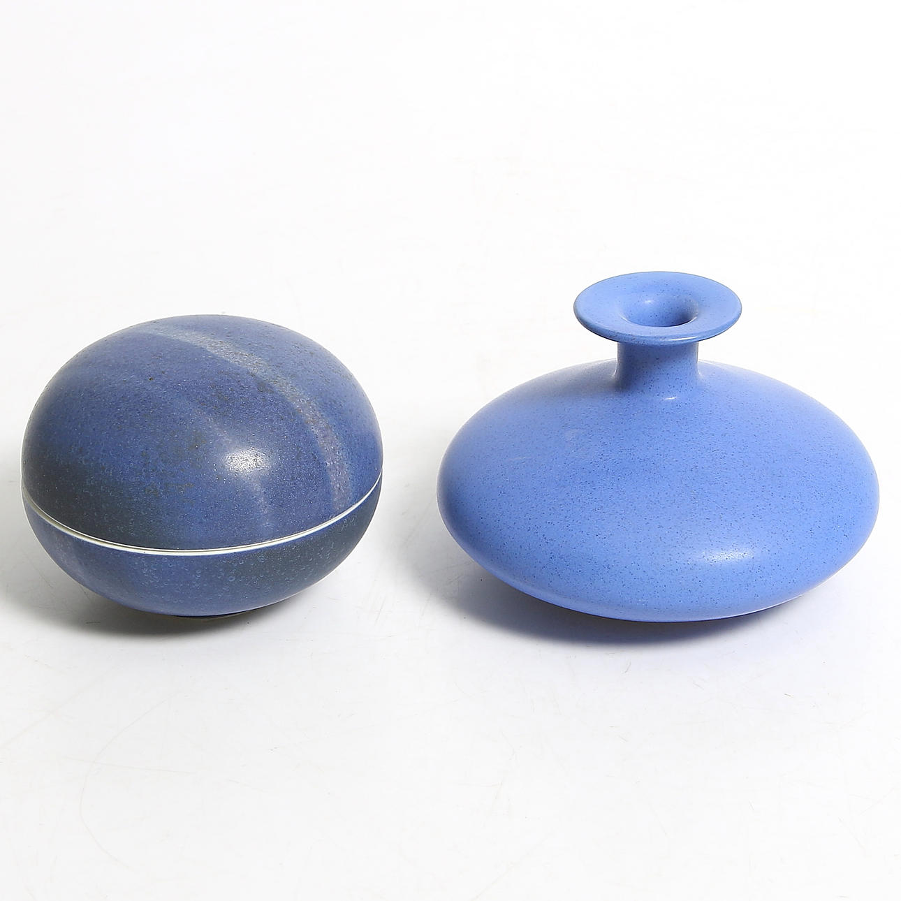 LOCATION BOX and VASE, stoneware and earthenware, i.a. Ane Baile, Denmark, 20th century.
