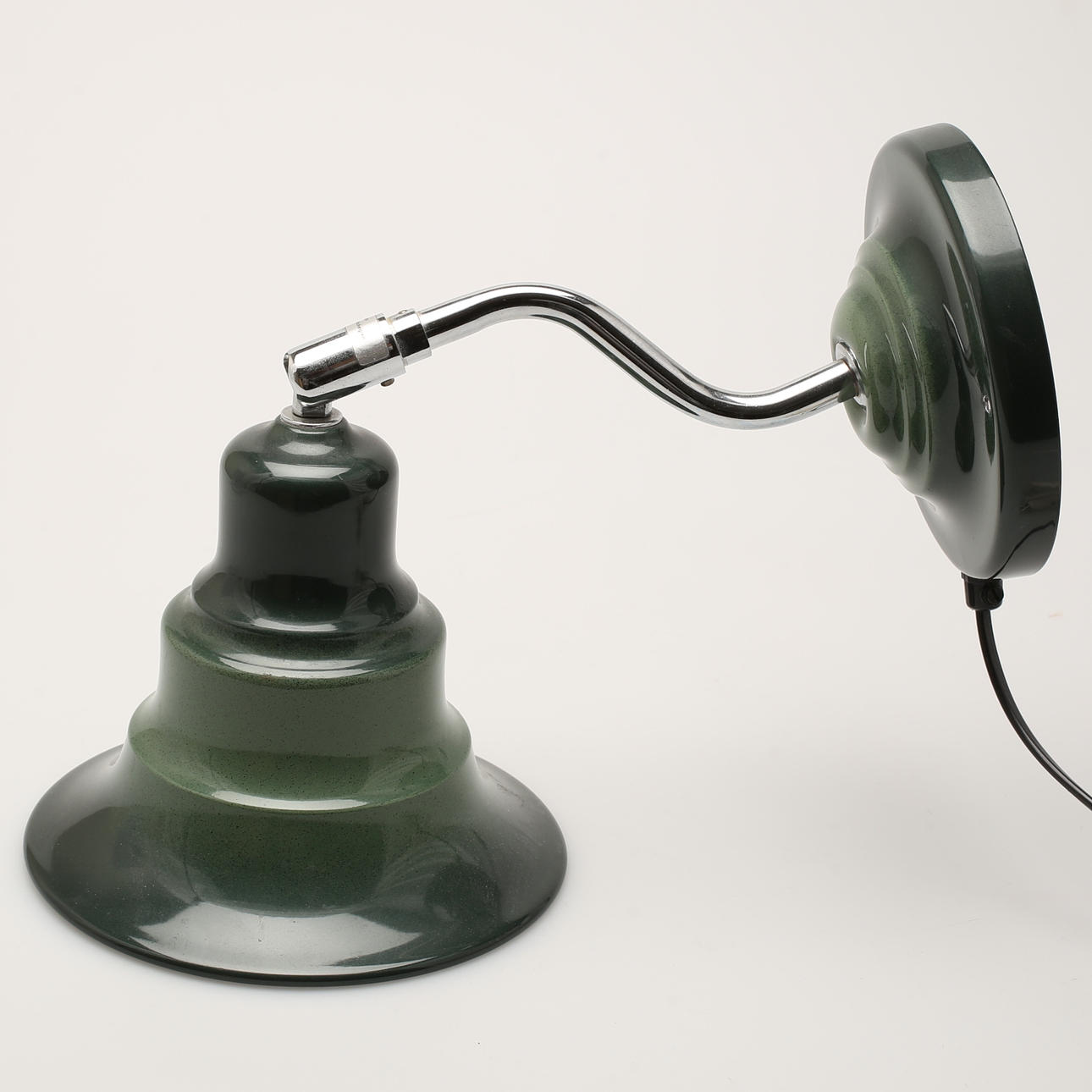 VÄGGLAMPA, Aneta, design Jan Wickelgren, bemålat plåt.