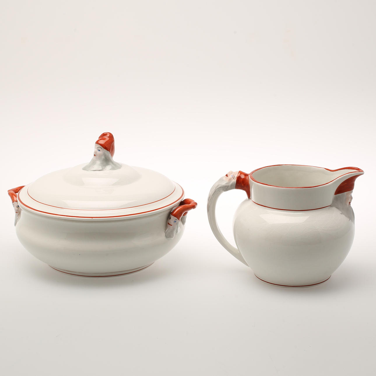 GRÖTSKÅL med lock, Göteborgs porslinsfabrik. KANNA, Rörstrand. Flintgods .