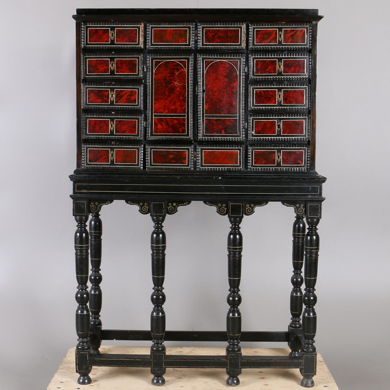 KABINETTSKÅP, barock, mellaneuropa, 1600-talets andra hälft.