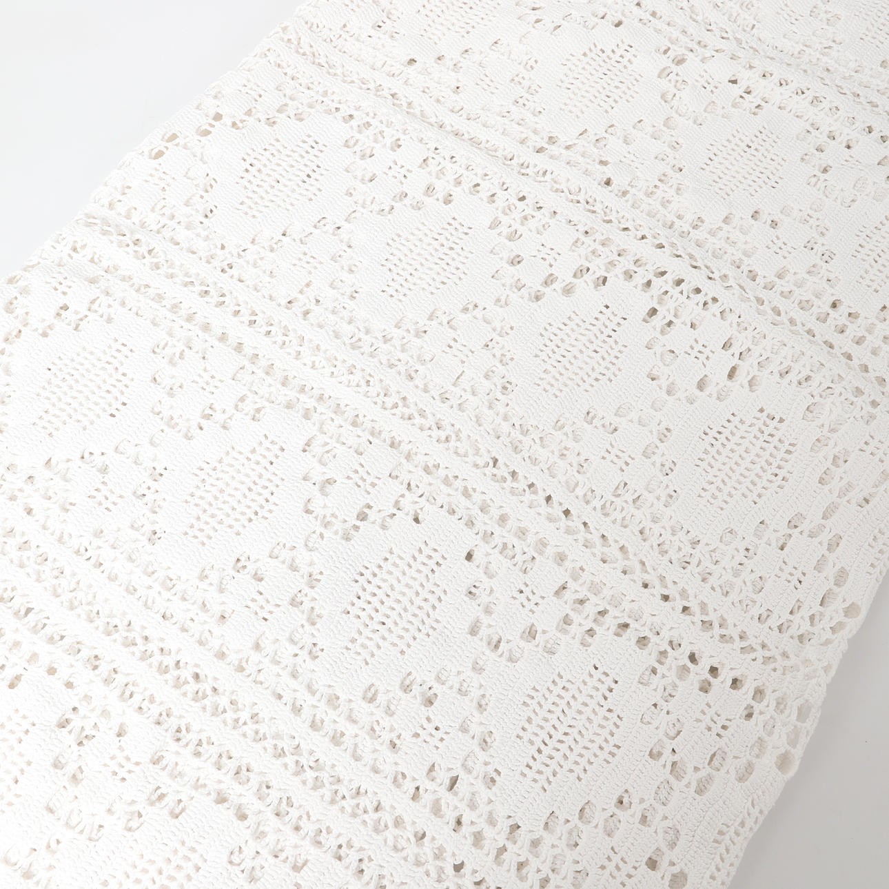 PÄIVÄPEITE, virkattu.