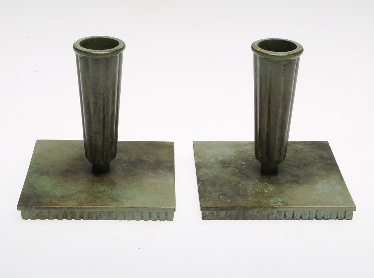 LJUSSTAKAR, 1 par, Ystad Brons, 1940-tal.