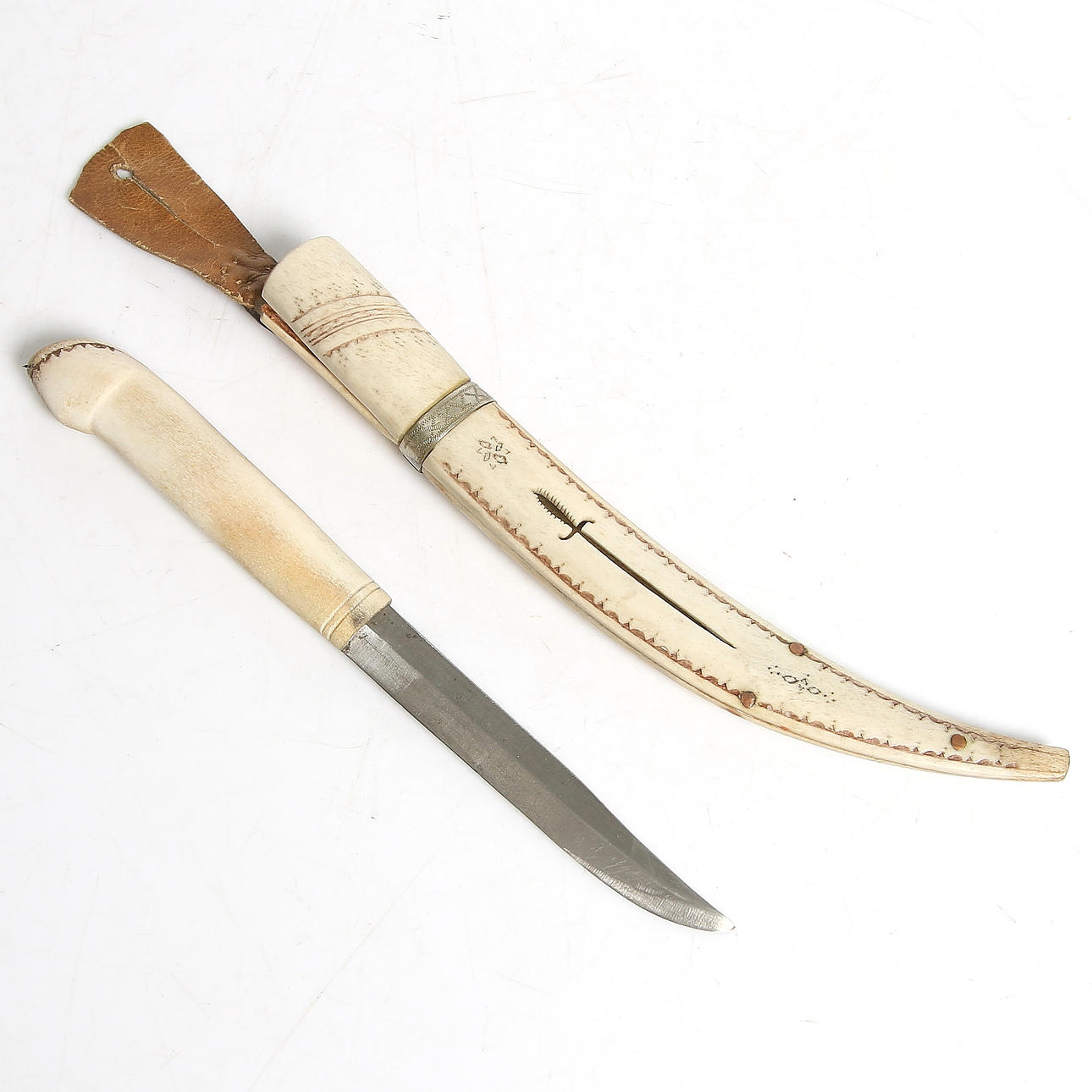 HERMANN MATTSSON. Samekniv, horn, Bjurträsk, 18/1900-tal.