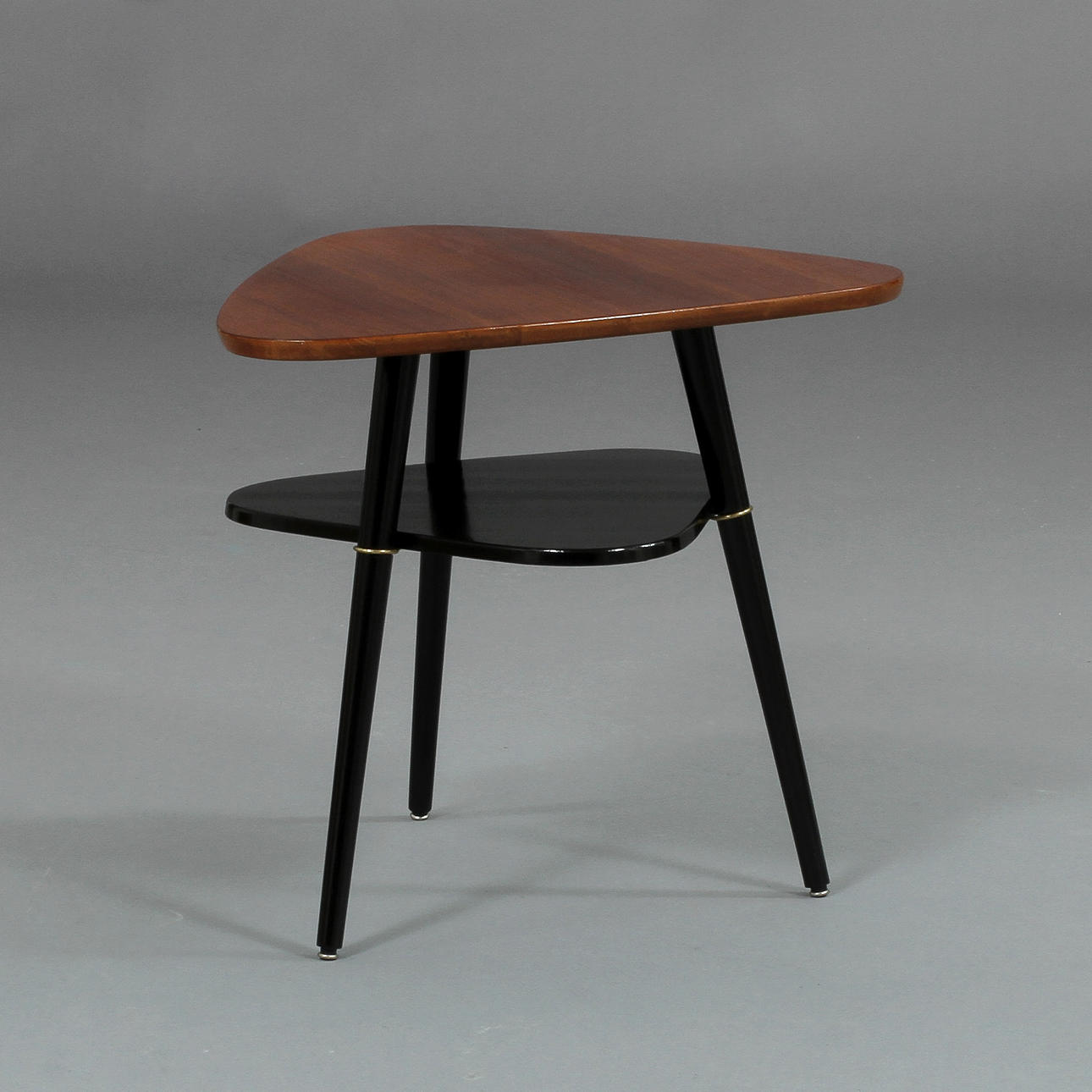 BORD "TELMA", Nils Jonsson för Hugo Troeds, Bjärnum 1950-tal. Brickmärkt.