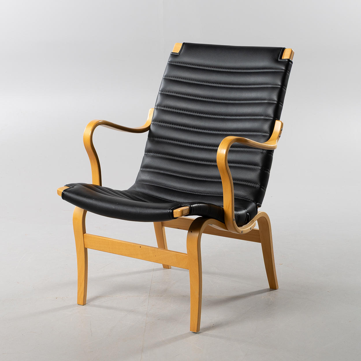 BRUNO MATHSSON. Armchair, Eva, DUX.