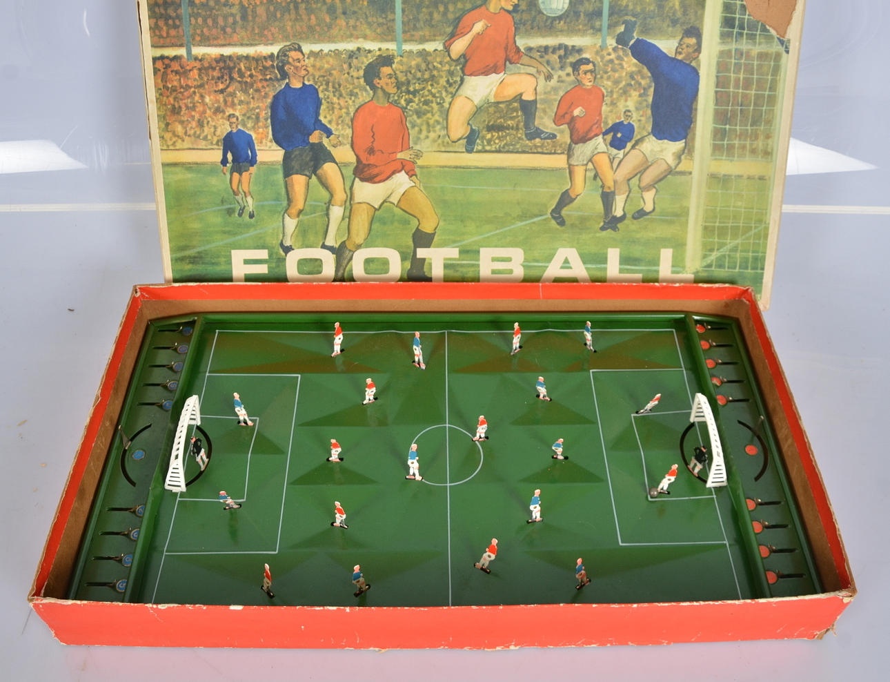 FOTBOLLSSPEL, Salco, 1900-talets mitt.