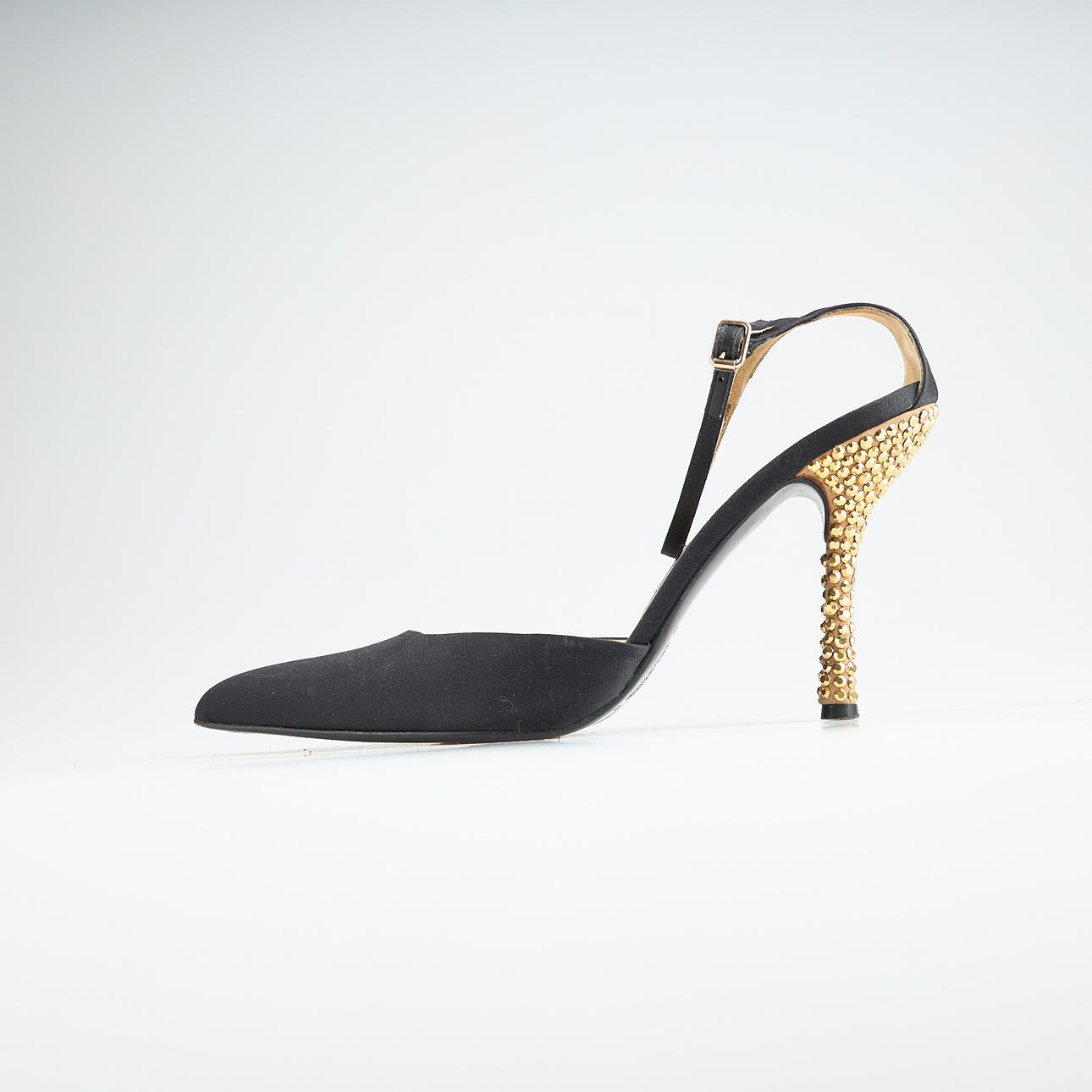 gianni versace versace trainers black and gold