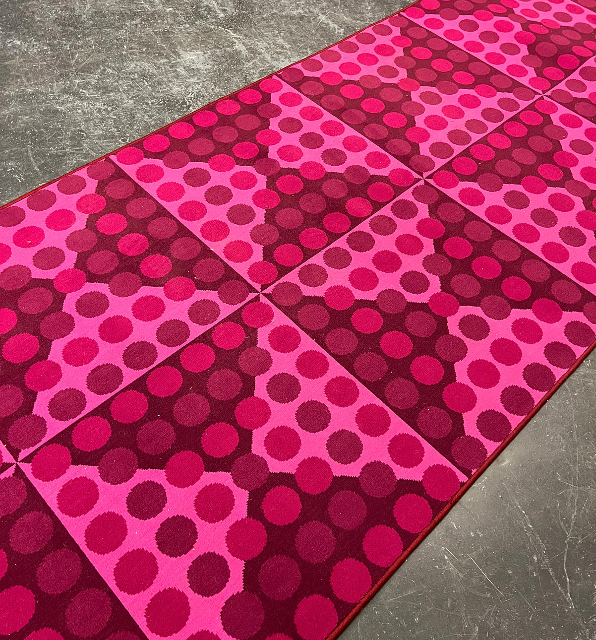 VERNER PANTON. RUG MIRROR.