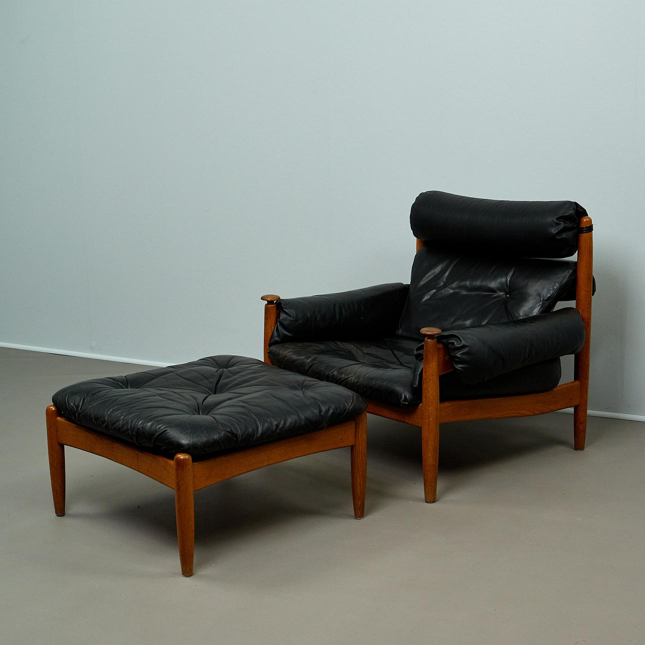ERIC MERTHEN. Armchair/Lounge chair with stool, Ire Møbler, Sweden