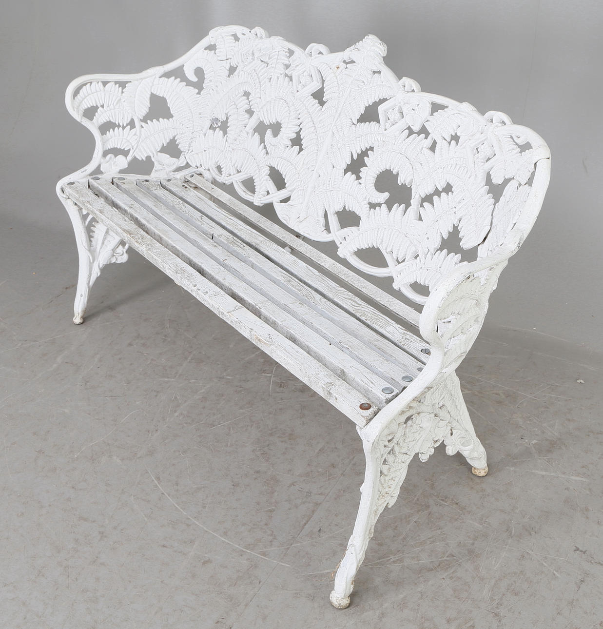 TRÄDGÅRDSSOFFA, Ormbunksmodell, gjutjärn och trä, 1900-tal.