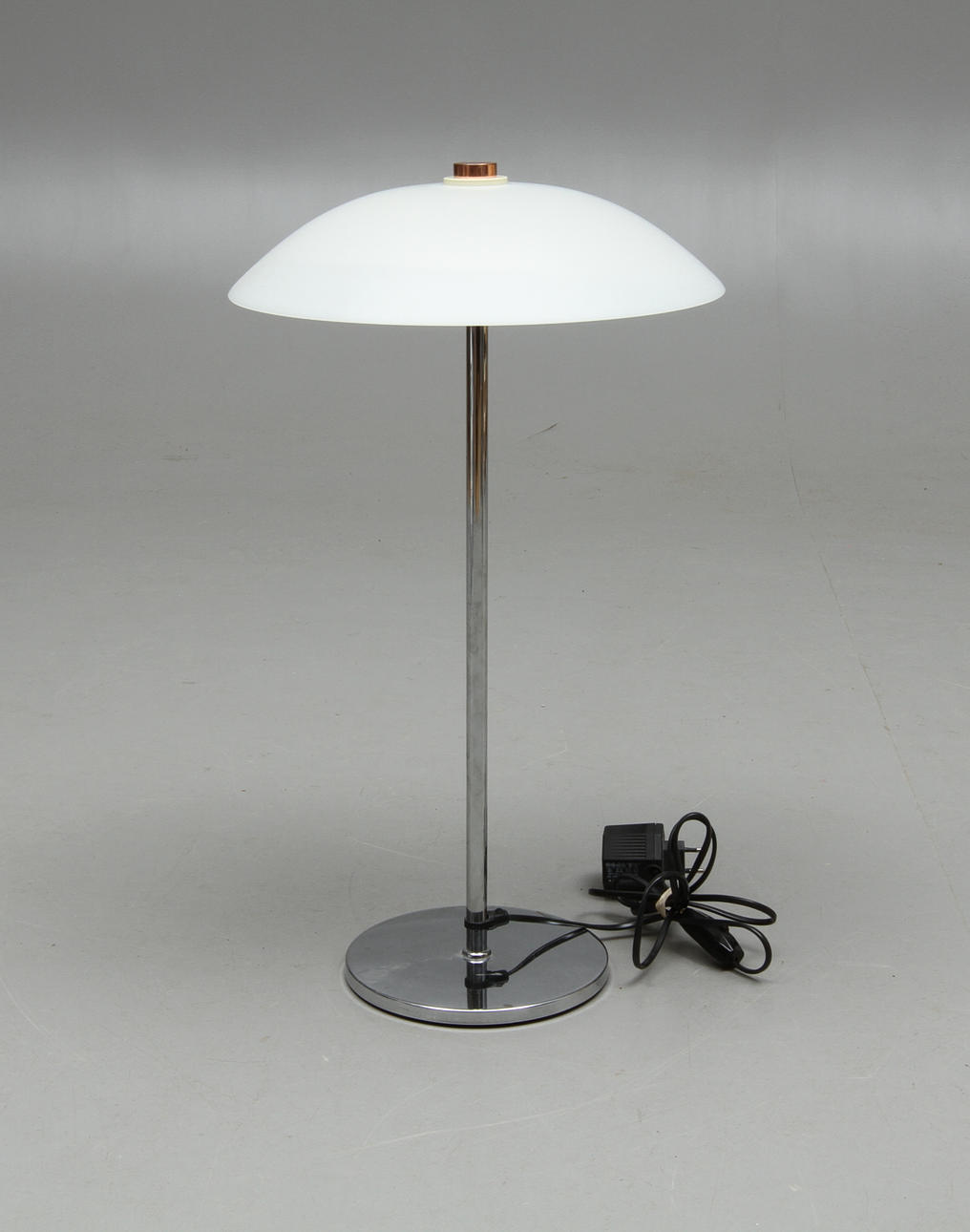 BORDSLAMPA, 1900/2000-tal.