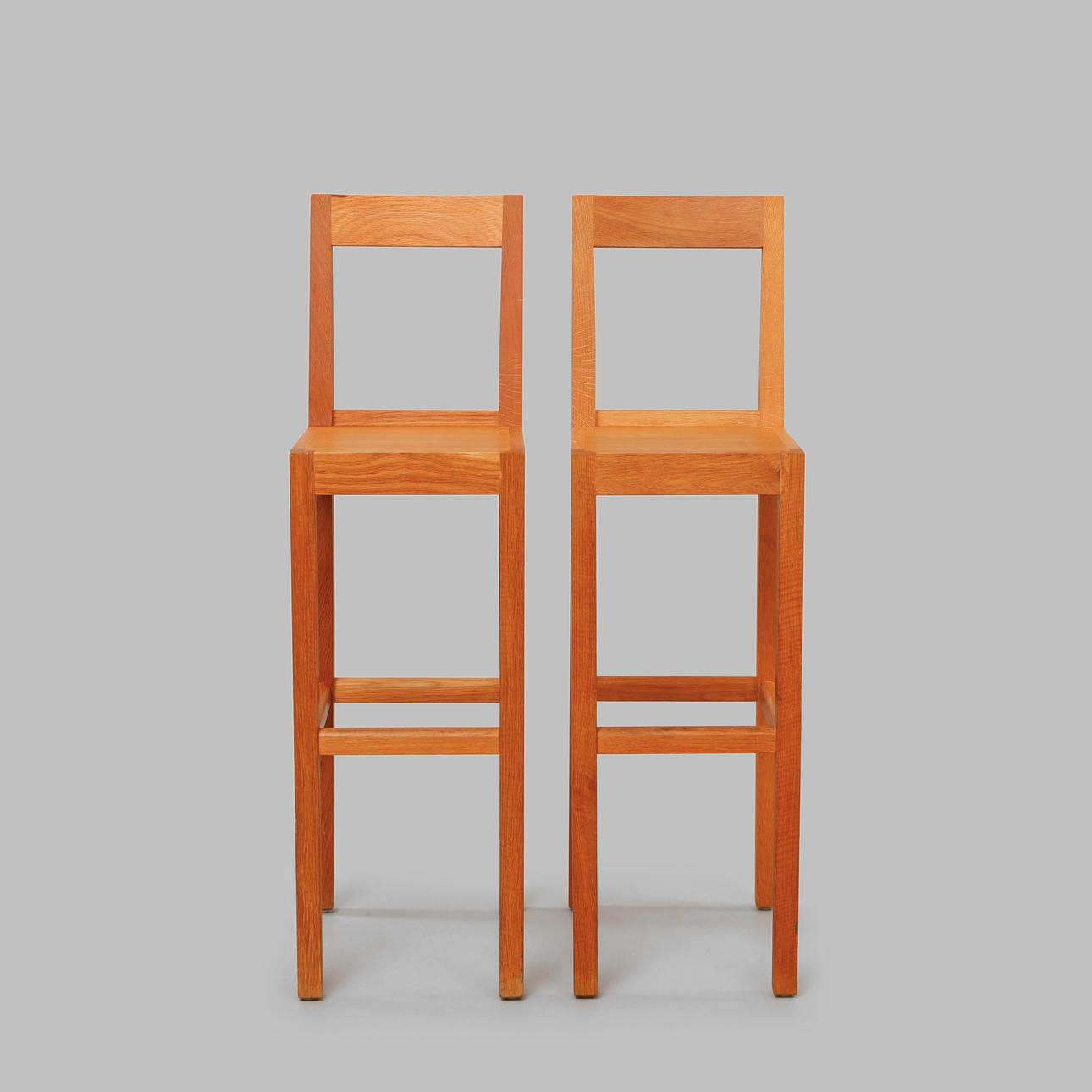 MATS THESELIUS. Bar stools, a pair, Feeling, labeled.