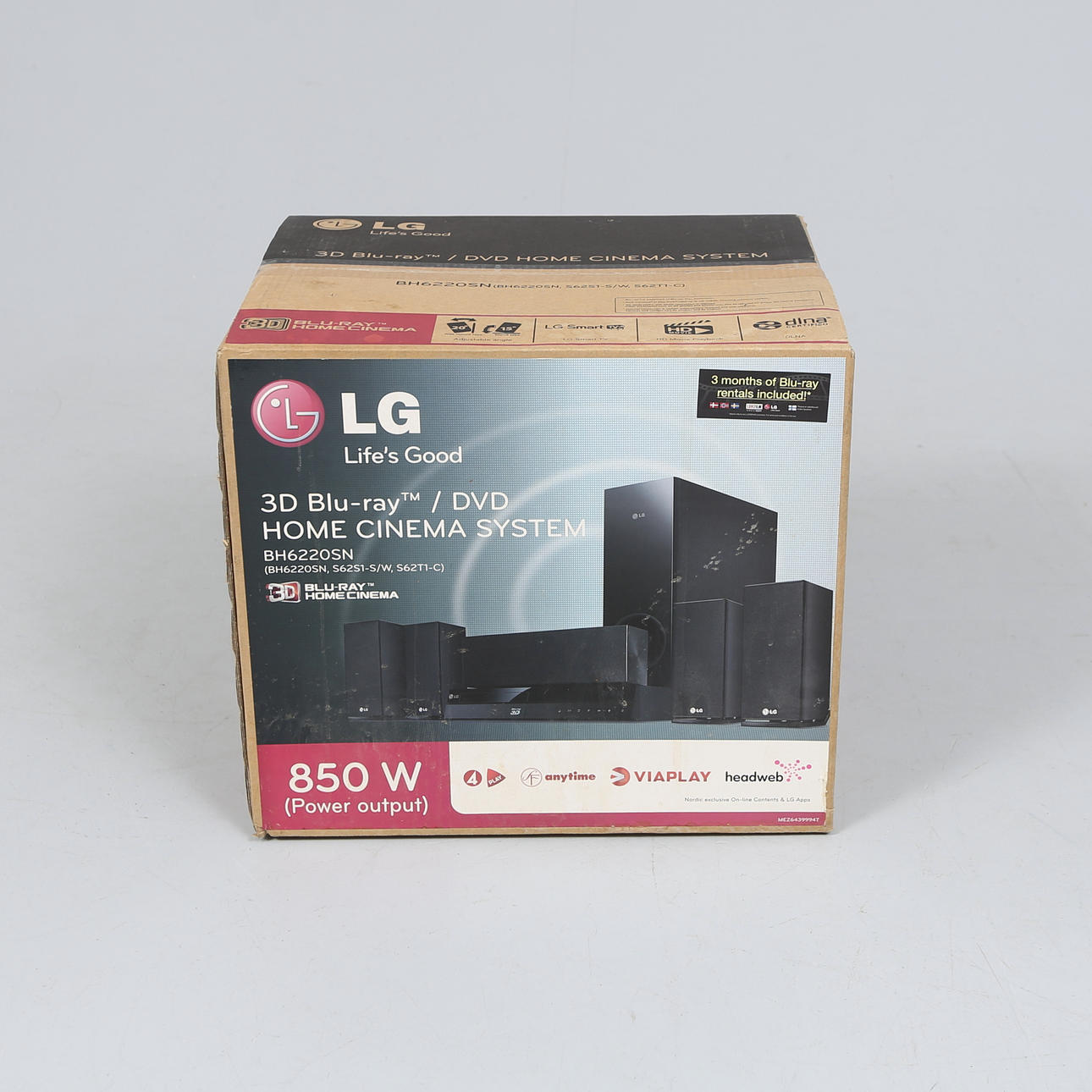 SPEAKER SYSTEM AND BLUE-RAY PLAYER.