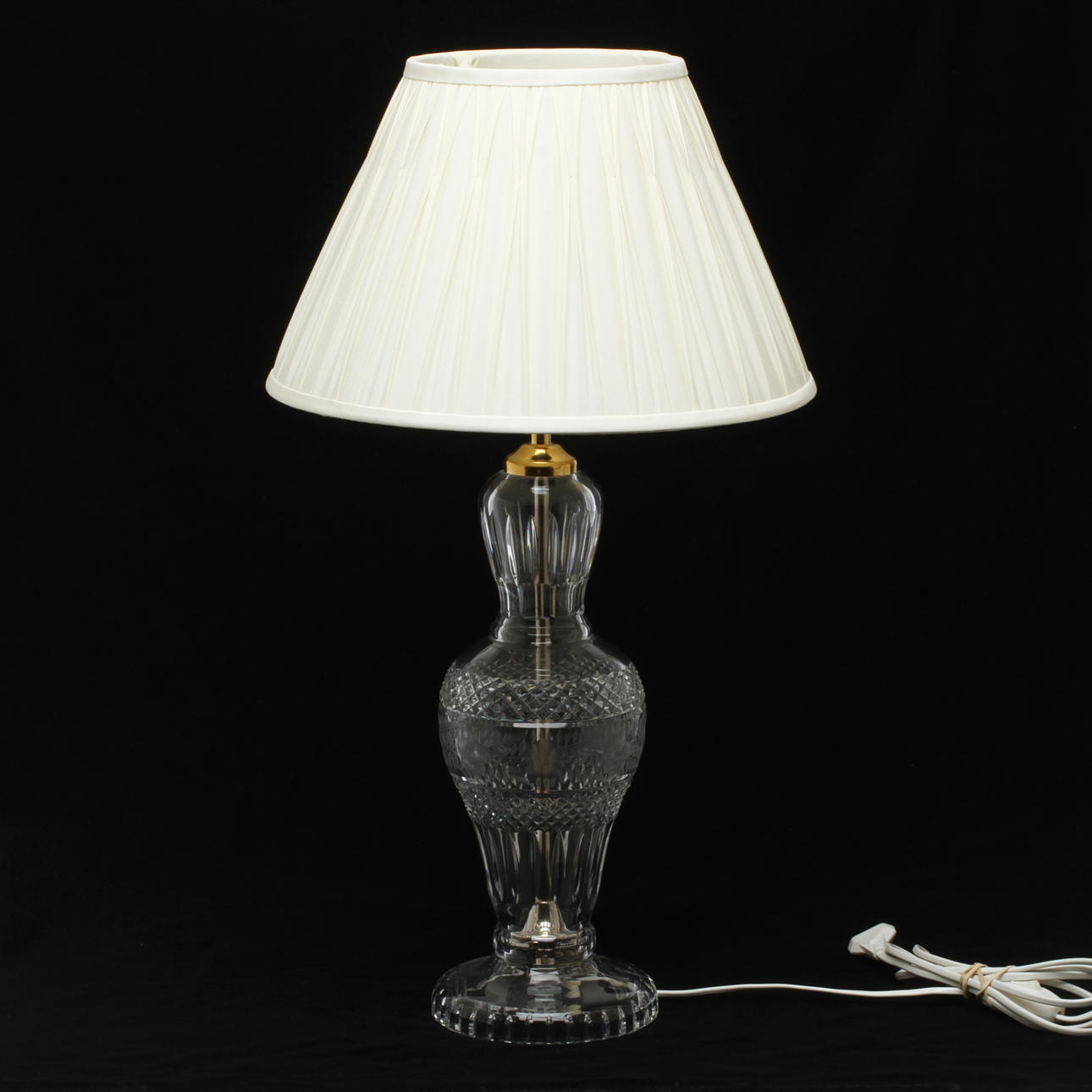 BORDSLAMPA, glas, Lövsjö, 1900-tal.