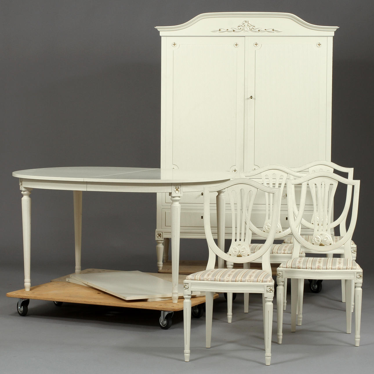 MATSALSMÖBEL, 6 delar gustaviansk stil, 1900-tal.